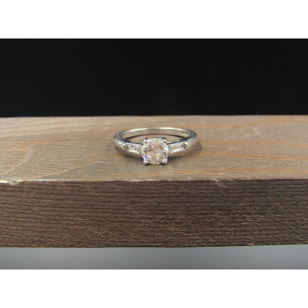 Size 7 Sterling Silver Cool Simple Cubic Zirconia Band Ring